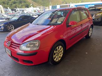 2005 Volkswagen Golf - Thumbnail