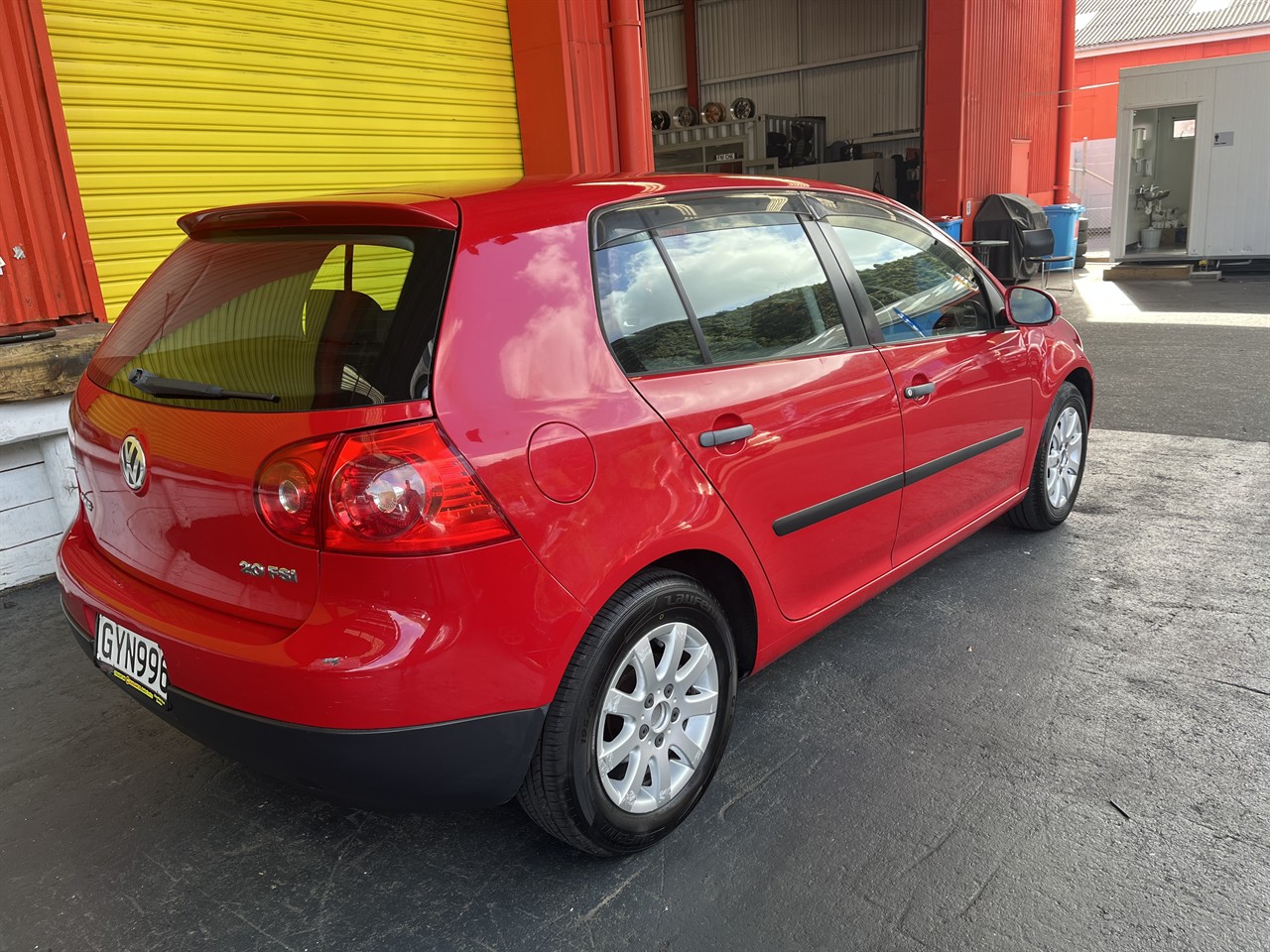 2005 Volkswagen Golf