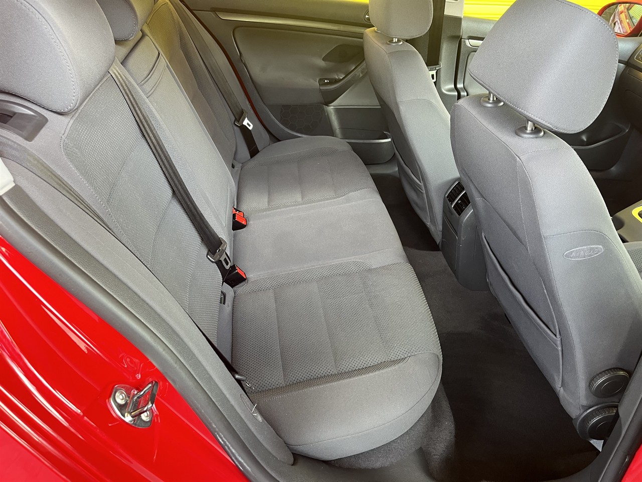 2005 Volkswagen Golf