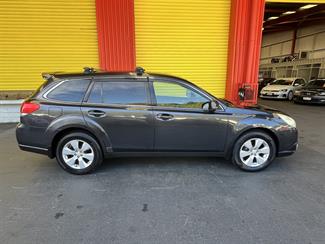 2009 Subaru Outback - Thumbnail