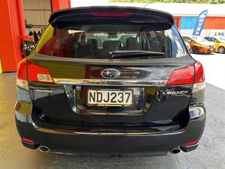 2009 Subaru Legacy - Thumbnail