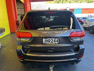 2015 Jeep Grand Cherokee - Thumbnail