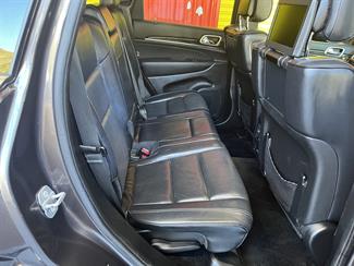 2015 Jeep Grand Cherokee - Thumbnail