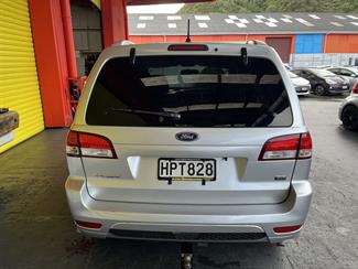 2008 Ford Escape - Thumbnail