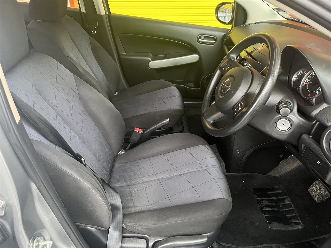 2012 Mazda 2