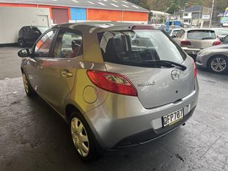 2012 Mazda 2 - Thumbnail