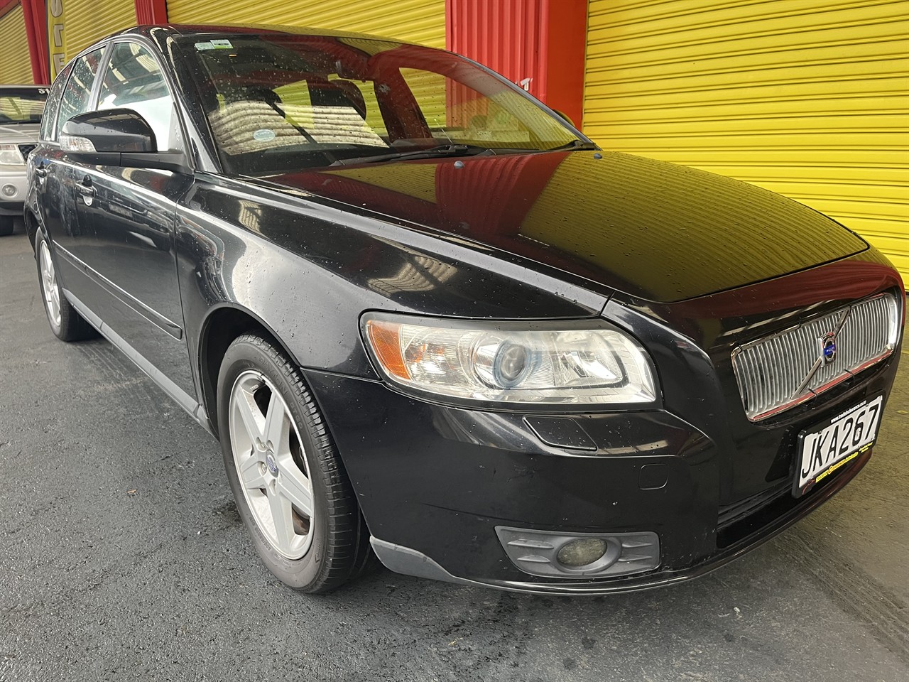 2010 Volvo V50