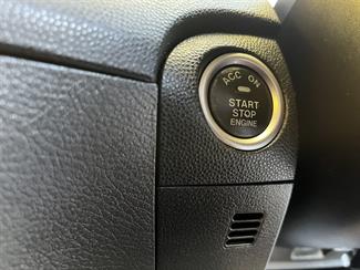 2013 Mazda Axela - Thumbnail