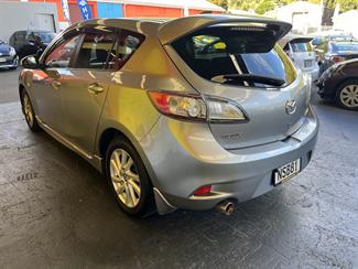 2013 Mazda Axela - Thumbnail