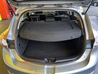 2013 Mazda Axela - Thumbnail