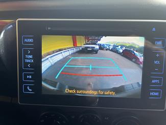 2016 Toyota Hilux - Thumbnail