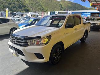 2016 Toyota Hilux - Thumbnail