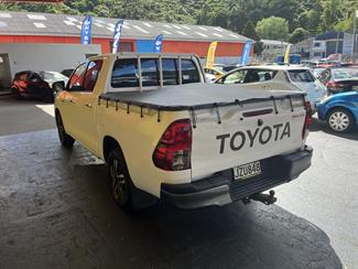 2016 Toyota Hilux - Thumbnail