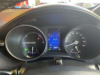 2017 Toyota C-Hr - Thumbnail