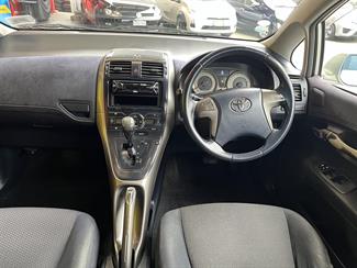 2007 Toyota Blade - Thumbnail