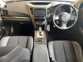 2013 Subaru Legacy - Thumbnail