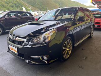 2013 Subaru Legacy - Thumbnail