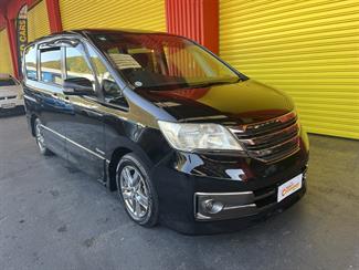 2013 Nissan Serena