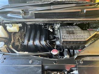 2013 Nissan Serena - Thumbnail