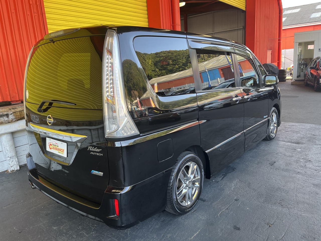 2013 Nissan Serena
