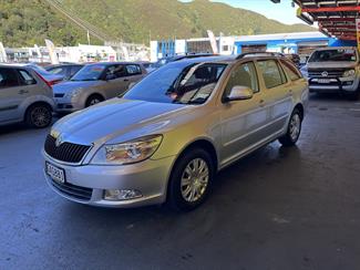 2011 Skoda OCTAVIA - Thumbnail