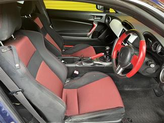 2012 Toyota 86 - Thumbnail
