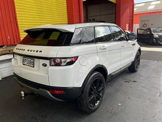 2012 Land Rover Range Rover - Thumbnail