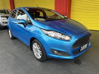 2013 Ford Fiesta - Thumbnail