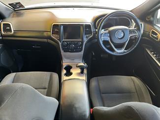2015 Jeep Grand Cherokee - Thumbnail
