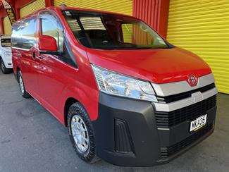 2019 Toyota Hiace - Thumbnail