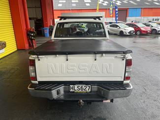 2014 Nissan Navara - Thumbnail