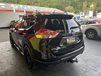 2015 Nissan X-Trail - Thumbnail