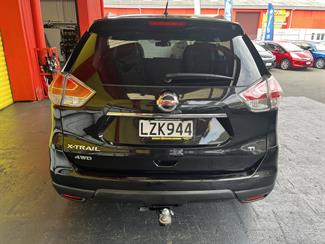 2015 Nissan X-Trail - Thumbnail