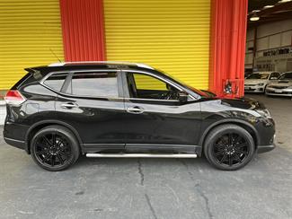 2015 Nissan X-Trail - Thumbnail
