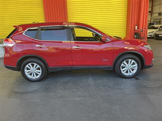 2016 Nissan X-Trail - Thumbnail