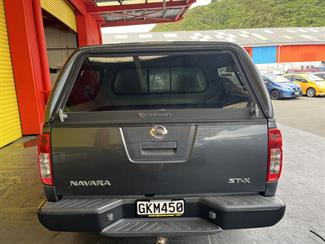 2012 Nissan Navara - Thumbnail