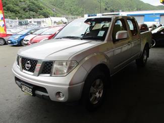 2011 Nissan Navara - Thumbnail