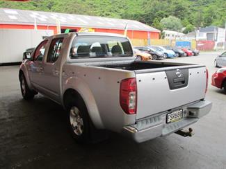 2011 Nissan Navara - Thumbnail