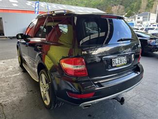 2010 Mercedes-Benz Ml350 - Thumbnail