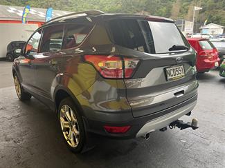 2017 Ford Escape - Thumbnail