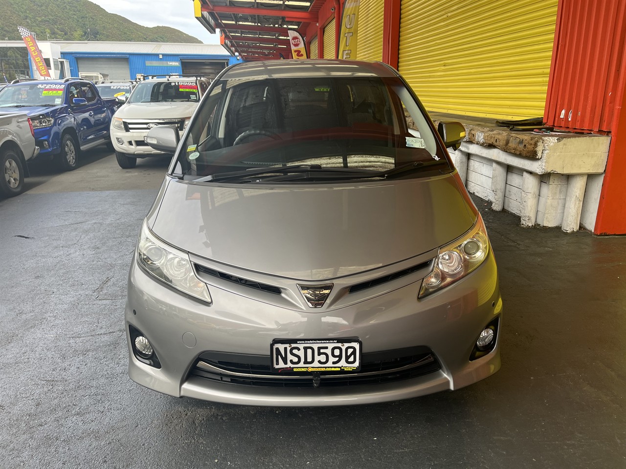 2012 Toyota Estima
