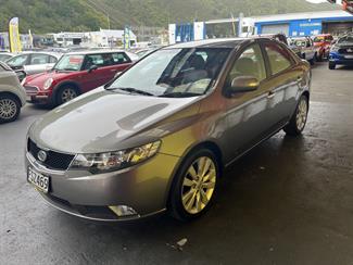 2010 Kia Cerato - Thumbnail
