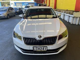 2017 Skoda SUPERB - Thumbnail