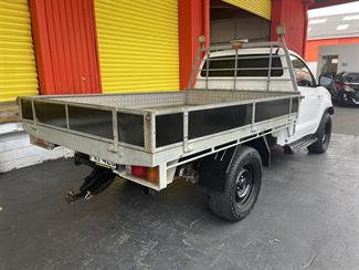 2010 Toyota Hilux - Thumbnail