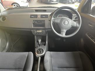 2007 Suzuki Swift - Thumbnail