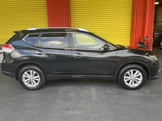 2015 Nissan X-Trail - Thumbnail