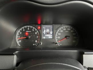 2017 Nissan Nv350 - Thumbnail