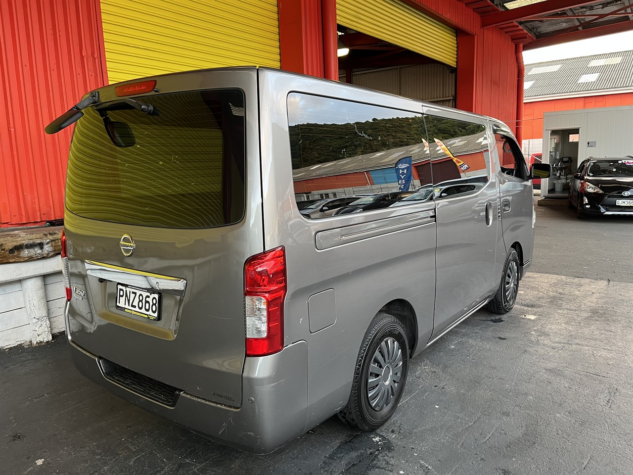 2017 Nissan Nv350