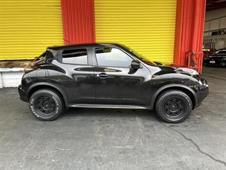 2015 Nissan JUKE - Thumbnail
