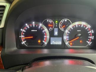 2010 Toyota Vellfire - Thumbnail